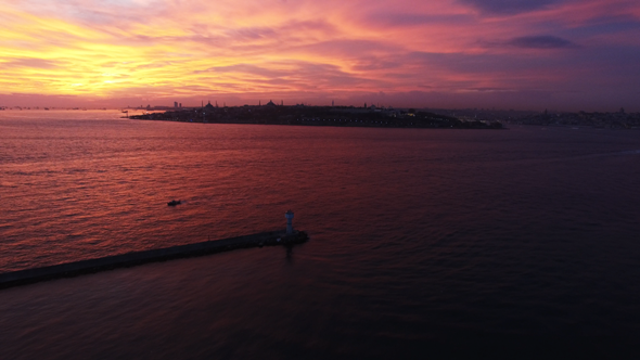 Istanbul and Sunset alt