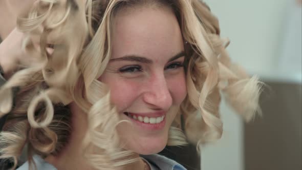 Hairdresser Shake Curled Hair Making Hair Style More Natural alt