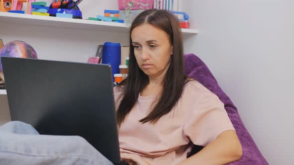 Work at Home Via the Internet alt