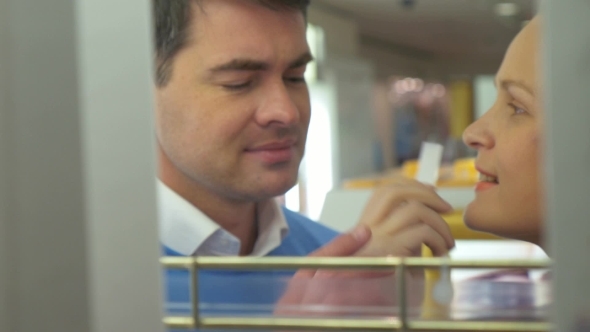 Man And Woman In The Perfumery alt