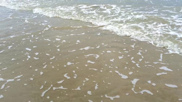 Bubble Wave On Dirty Sea 1 alt