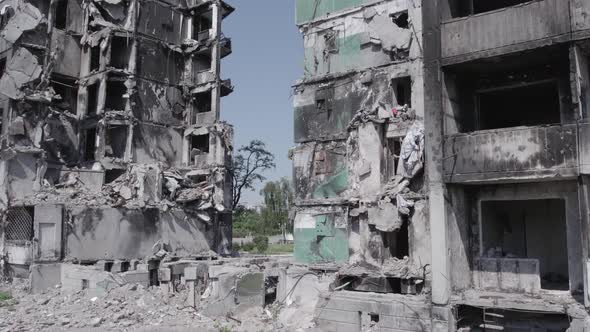 War in Ukraine  Destroyed Building in Borodyanka alt