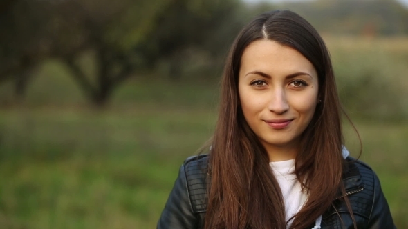 Beautiful Young Woman Showing Thumbs Up alt