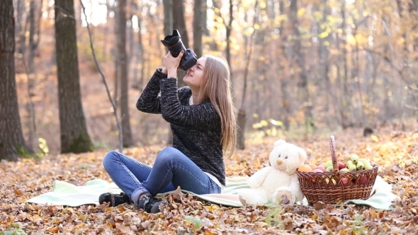 Girl With Camera alt