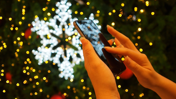 Smartphone On Snowflake