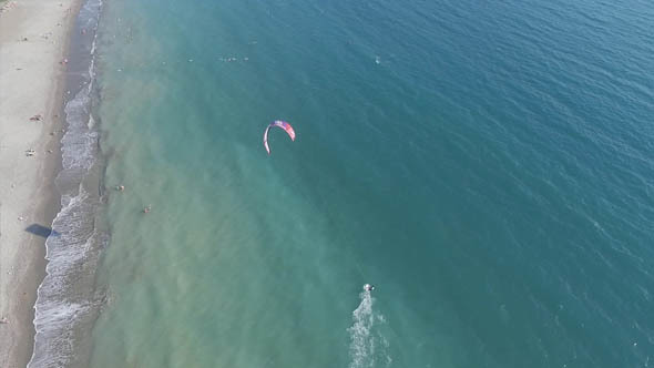 Kite Surfer 