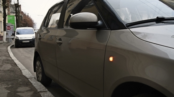 Car Turn Sign Indicator Blinker Winker On Vehicle alt