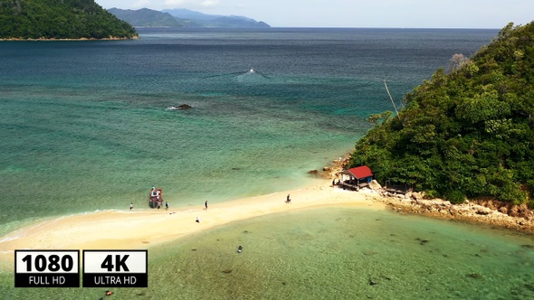 AH - Beautiful Island 01 alt