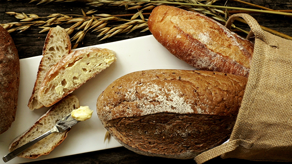 Home Made Traditional Bread 06 alt