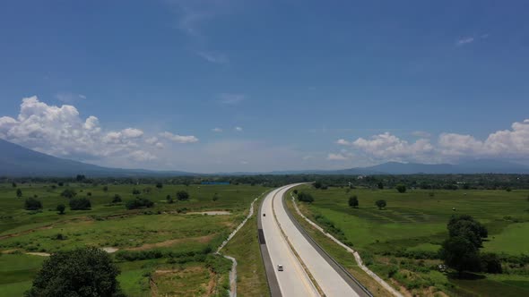 AH - Highway and Mountain Landscape 06