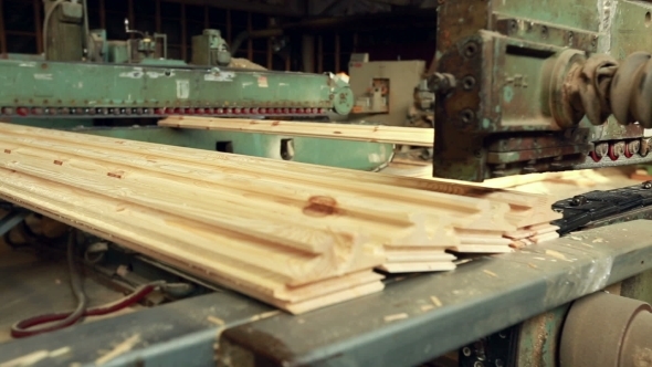 View Machine For Production Of Shaped Timber