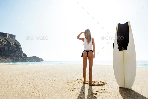 Ready to surf - Stock Photo - Images