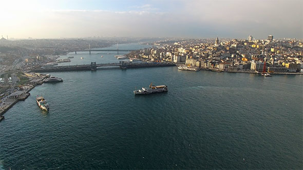 Istanbul Silhouette and Eminonu Landscape alt