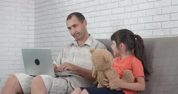 Quarantined Man with Daughter alt