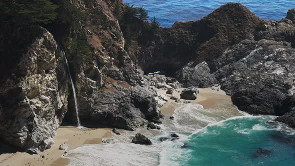 close up of mcway falls at julia pfeiffer burns state park alt