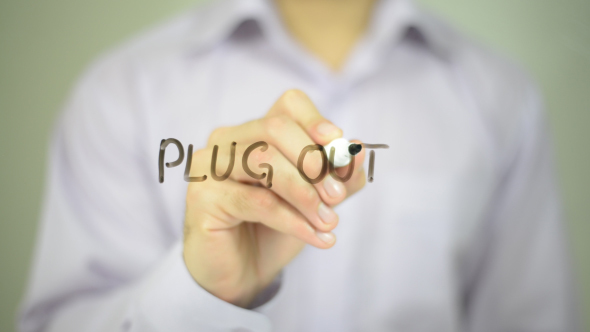Plug Out alt