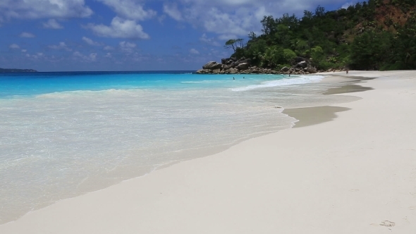Beautiful Beach Anse Georgette alt