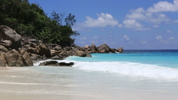 Beautiful Beach Anse Georgette alt