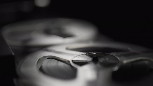 Vintage Tape Recorder Roller alt