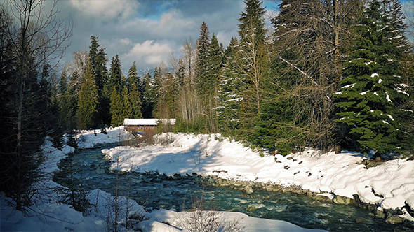 Covered Bridge In Snowy Winter Landscape alt