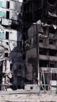 Vertical Video of a Wartorn House in Ukraine alt