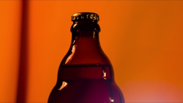 Hand Opens Bottle alt