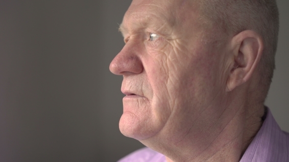 The Old Man Look At The Camera  alt