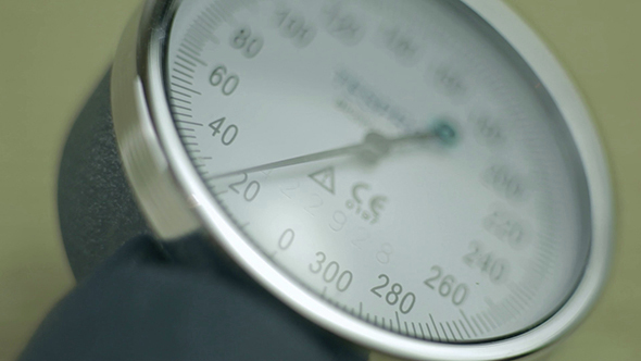 Using Medical Tonometer alt