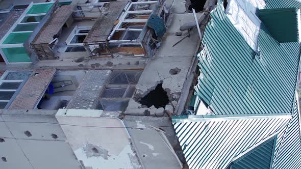 Vertical Video of a Makariv Ukraine a Building Destroyed By the War alt