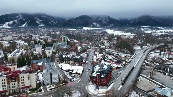 Aerial view of the city of Zakopane in Poland alt