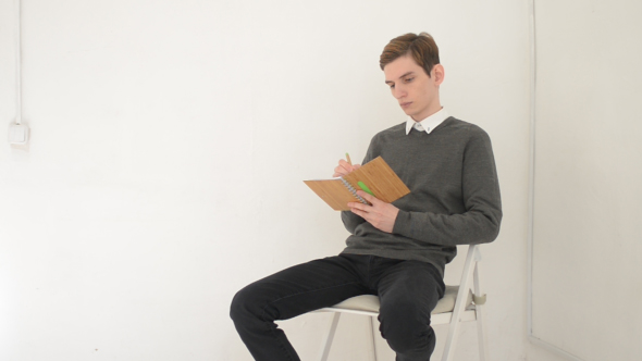 Writing Casual Man alt