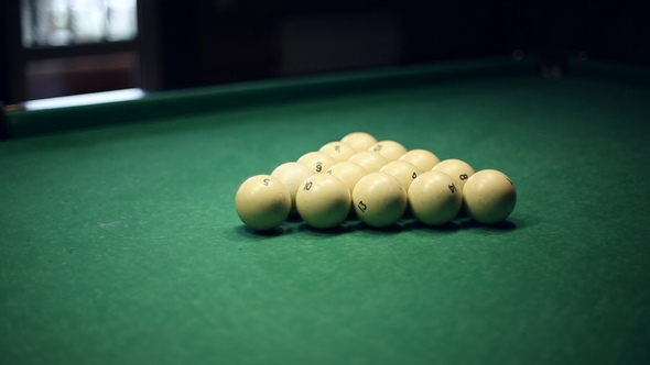 Billiards Table and Balls alt