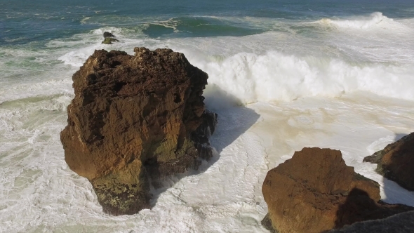 Big Ocean Waves Breaking On Rock