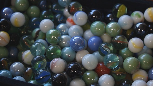 Mixing Marbles (Taws)