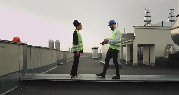 Amazing Proposal on the Rooftop of Construction alt