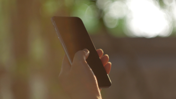 Using Black Smartphone alt