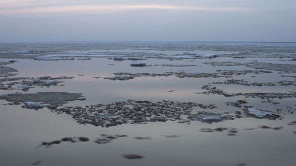  Evening Ice Drift On The River