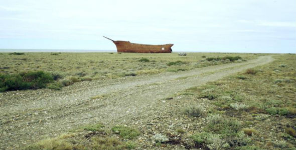Corroded Shipwreck on Beach in Santa Cruz, Argentina alt