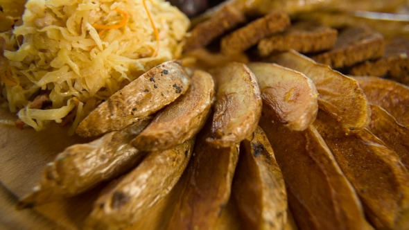 Baked Spicy Potatoes alt