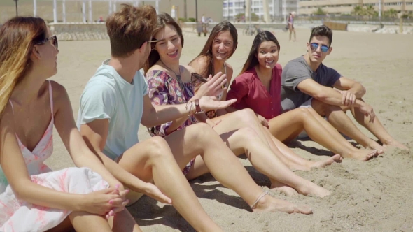 Happy Young Friends Laughing And Joking alt