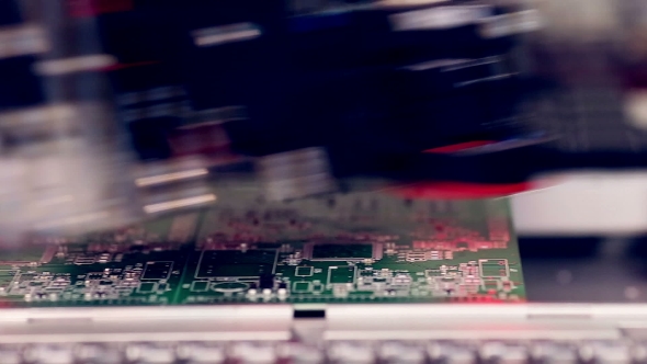 Robotic Production Of Printed Circut Board alt