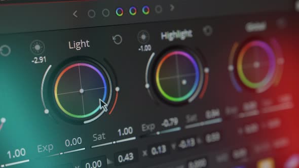 Closeup of Color Grading alt