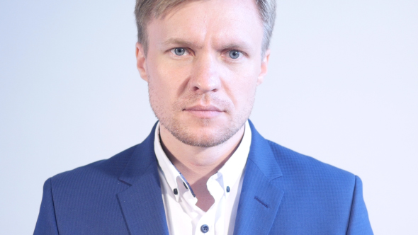 Looking with Confusion at Stock Market Index alt