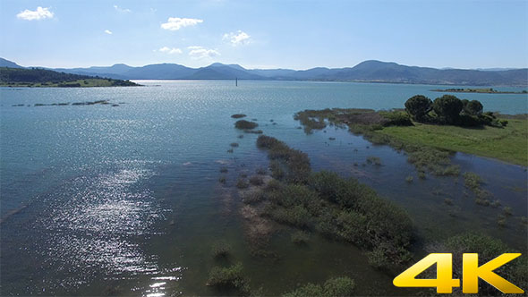 View of Lake and Nature alt