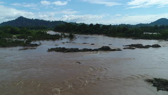 Si Phan Don or 4.000 islands near Don Det in southern Laos from the sky alt
