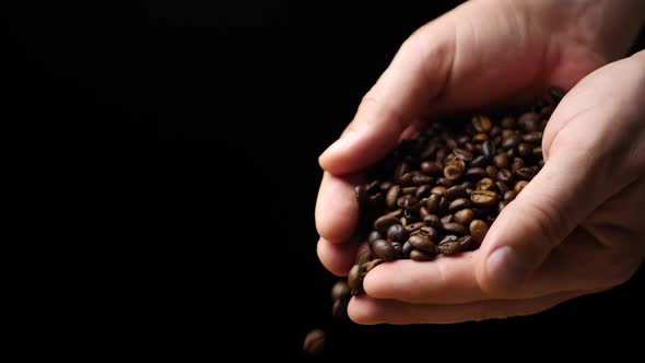 Roasted Coffee Beans Group Falling Down alt