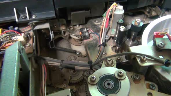 Insade Vhs Recorder Working Progress
