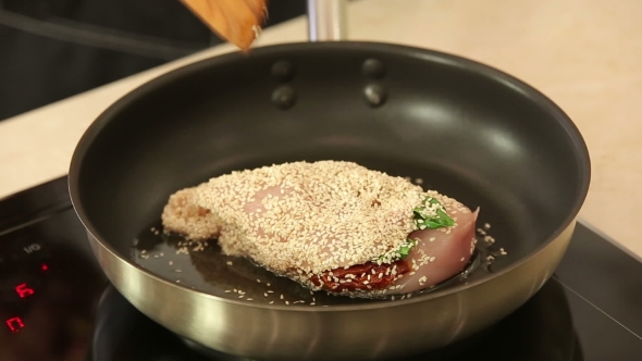 Frying Sesame Breaded Chicken Breast alt