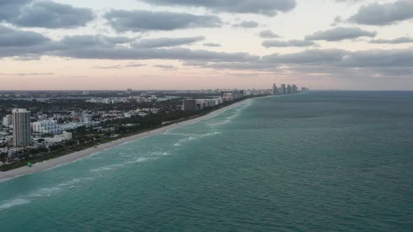 Evening Miami Beach Aerial 4K alt