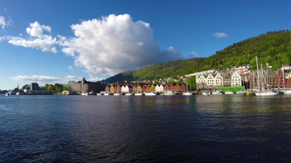 Port Of Old Hanseatic In Bergen, Norway alt